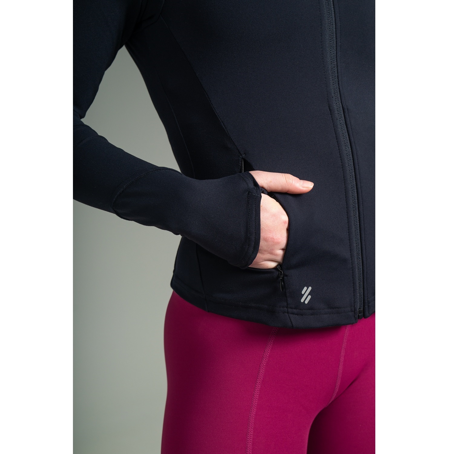 CASACA TODA ACTIVIDAD MUJER ULTIMATE FITNESS VINTAGE BLACK DEPORTIVA FULL ZIPPER - 4