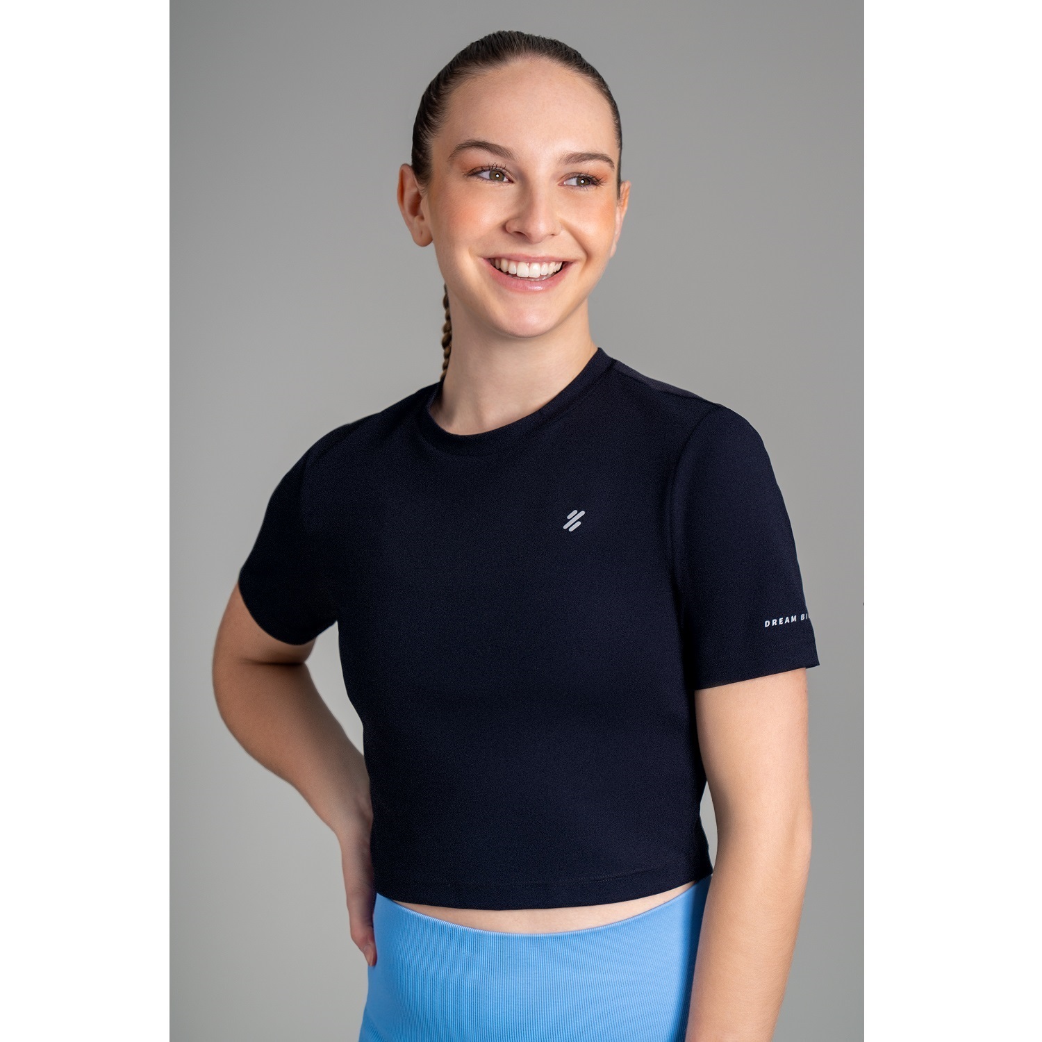 CROP TOP TODA ACTIVIDAD MUJER ULTIMATE FITNESS BLACK DEPORTIVO MANGA CORTA - 1