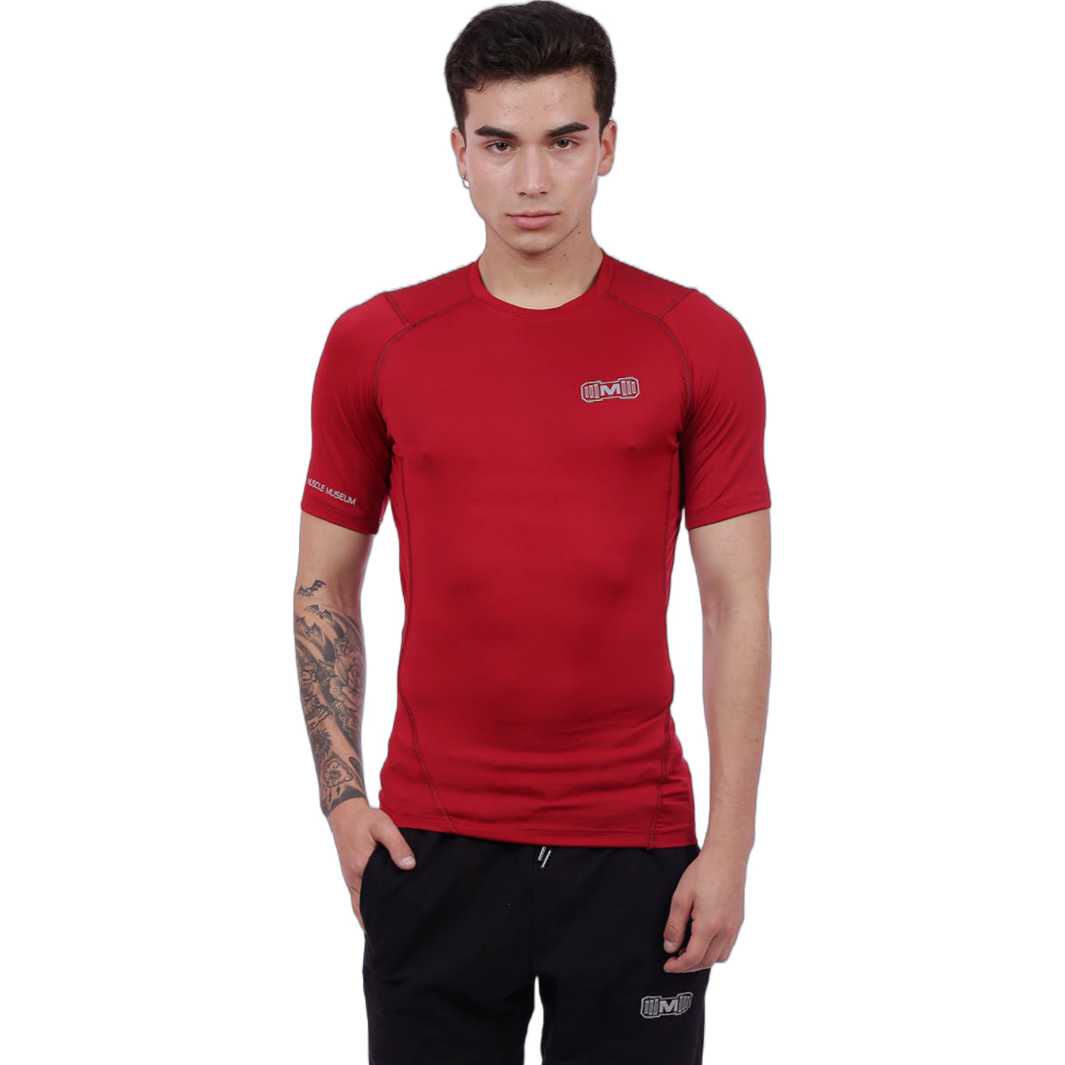 POLO DEPORTIVO HOMBRE MUSCLE MUSEUM ROJO COMPRESIÓN MANGA CORTA - 3
