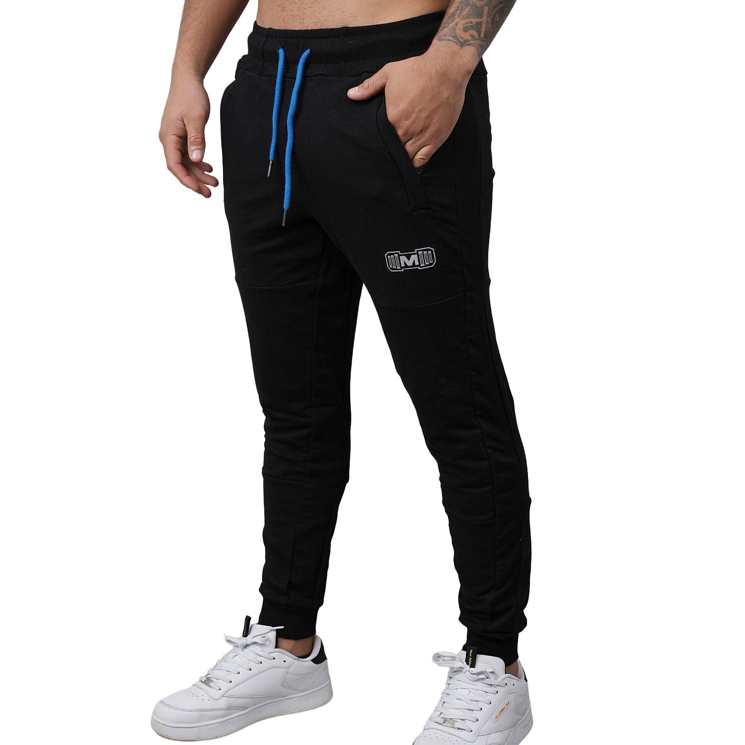 JOGGER DEPORTIVO MUSCLE MUSEUM COLOR NEGRO Y AZUL BOLSILLOS CON CIERRES PARA HOMBRE - 3