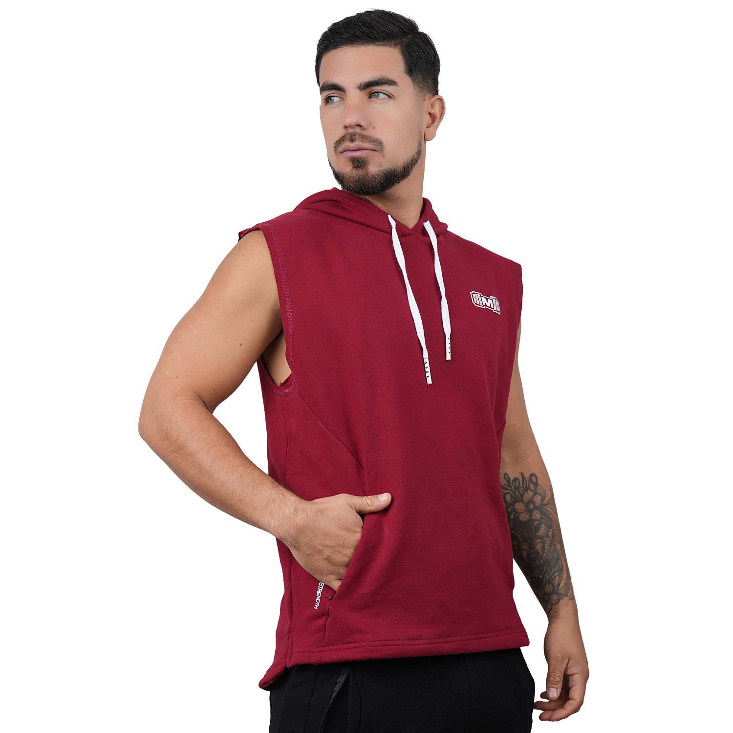 POLERA MANGA CERO MUSCLE MUSEUM COLOR ROJO OSCURO Y BLANCO CON BOLSILLO DELANTERO CON CIERRE PARA HOMBRES - 6