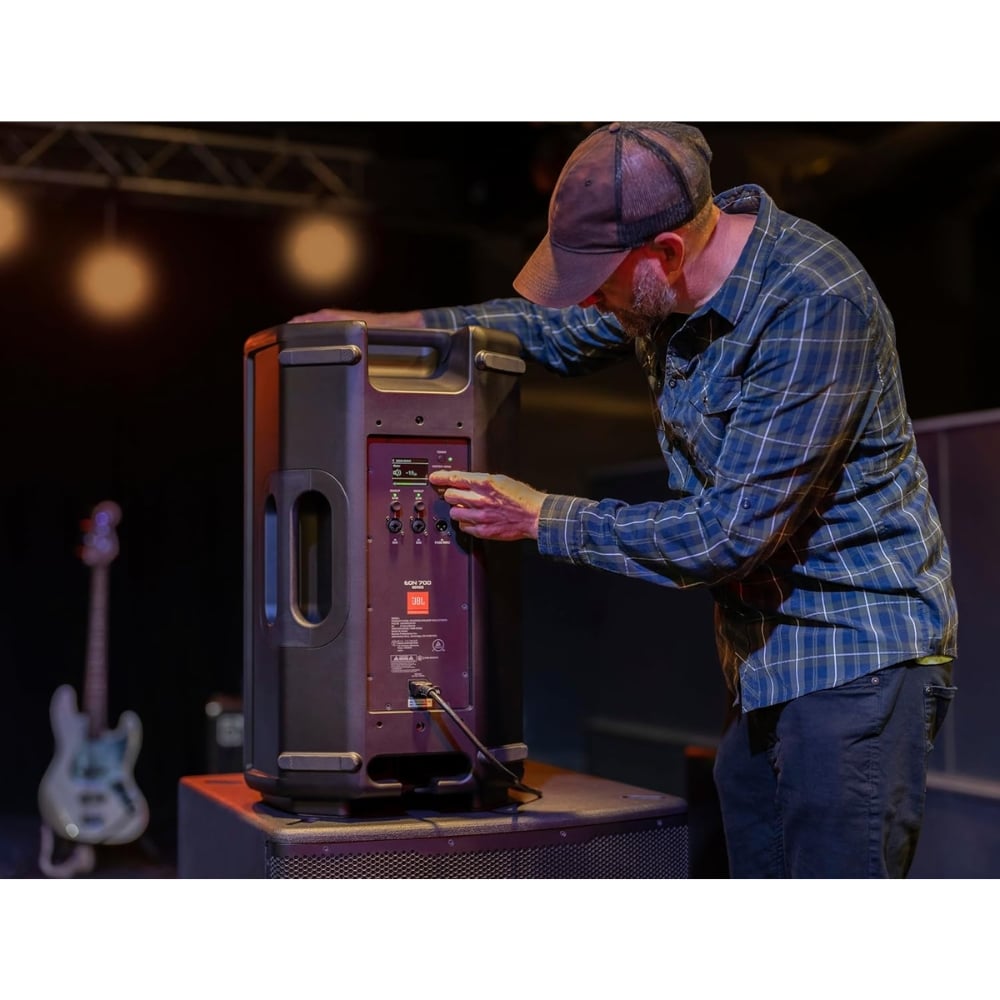PARLANTE JBL PROFESIONAL EON715 1300W SYSTEM PA - 4