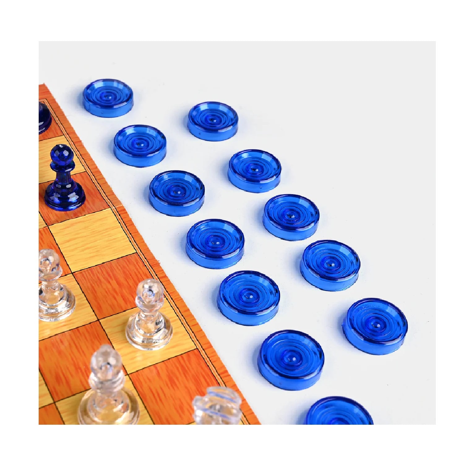 JUEGO DE AJEDREZ Y DAMAS 2 EN 1 DE CRISTAL CON TABLERO DE CARTÓN - 4