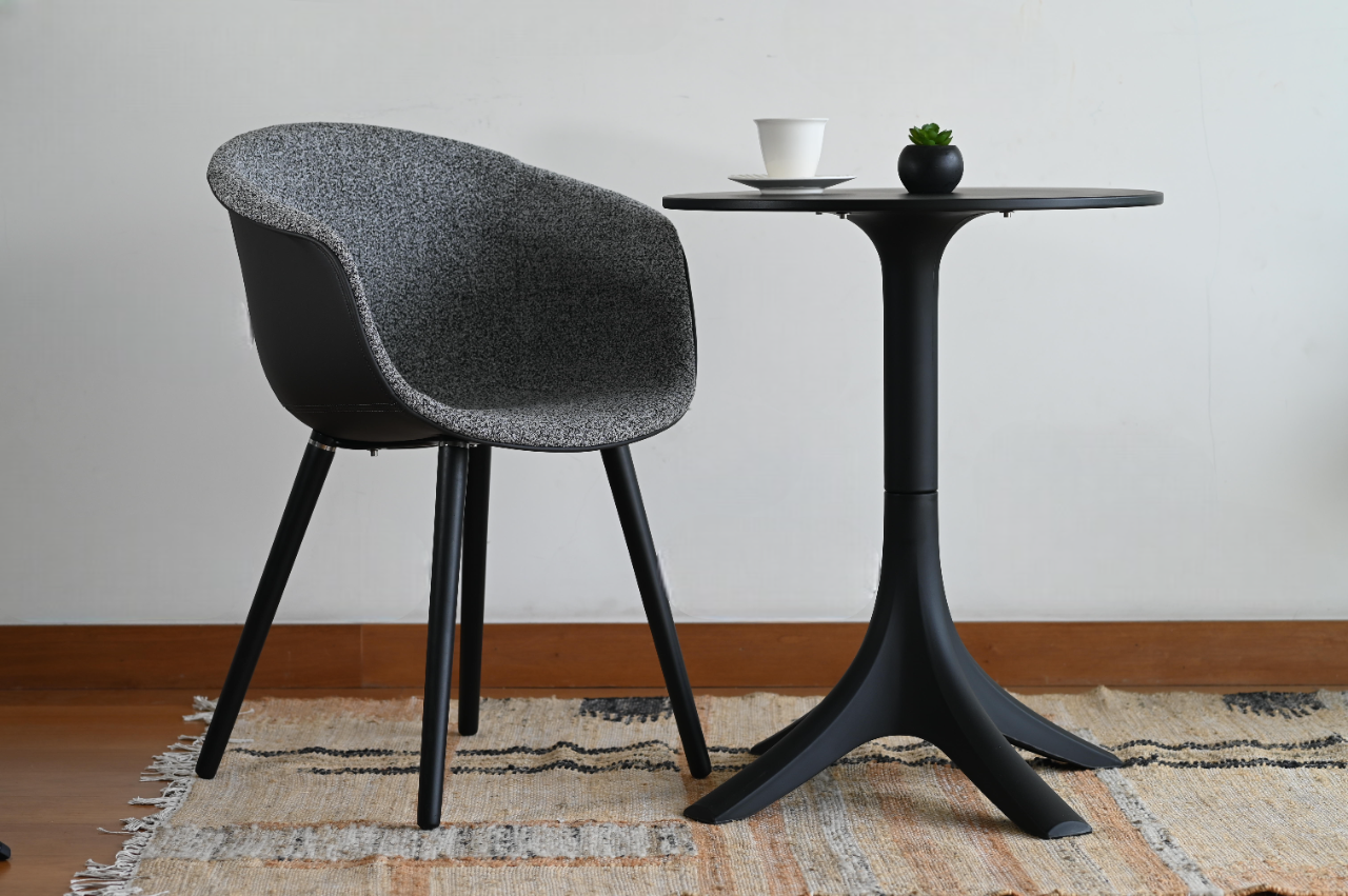 SILLA DE COMEDOR  GIRO NEGRO/ GRIS TAPIZADO W - 3