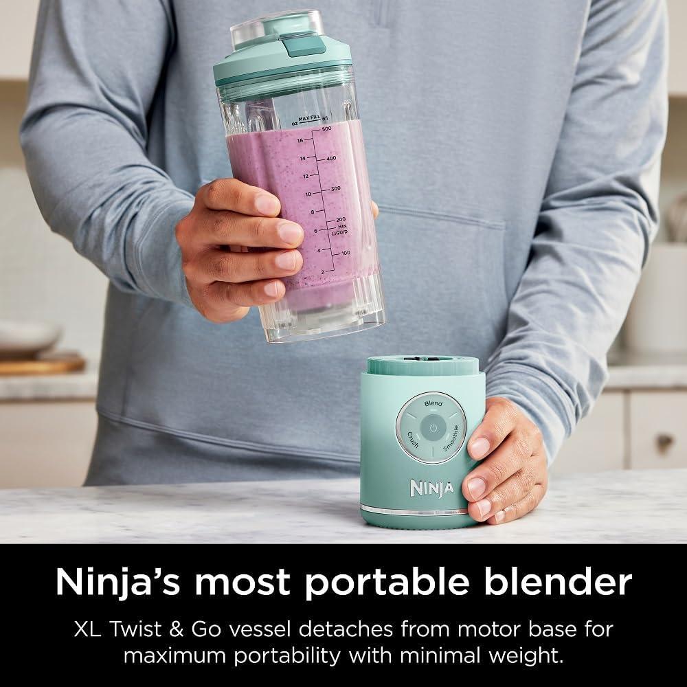 NINJA BLAST MAX BC251MT, LICUADORA PORTÁTIL 22 OZ, TWIST Y GO | VIDRIO MARINO - 3