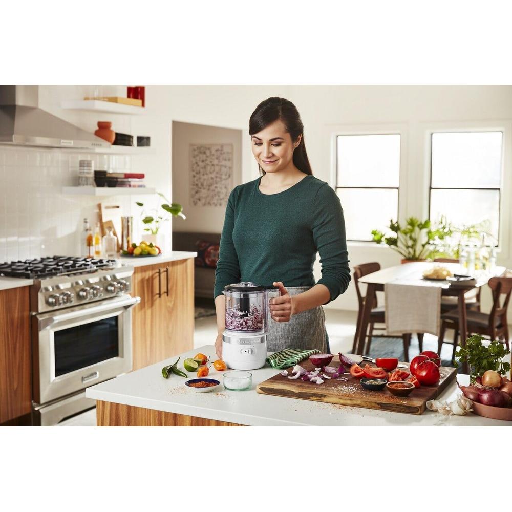KITCHENAID KFCB519WH, PICADORA DE ALIMENTOS INALÁMBRICA 5 QT / 4.7 L | BLANCA - 4
