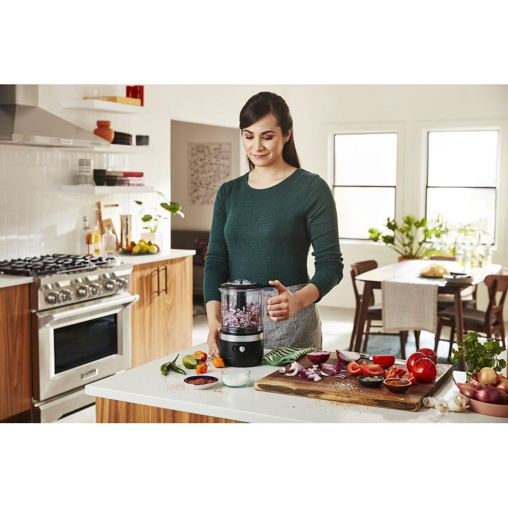 KITCHENAID KFCB519BM, PICADORA DE ALIMENTOS INALÁMBRICA 5 QT / 4.7 L | NEGRO MATE - 5