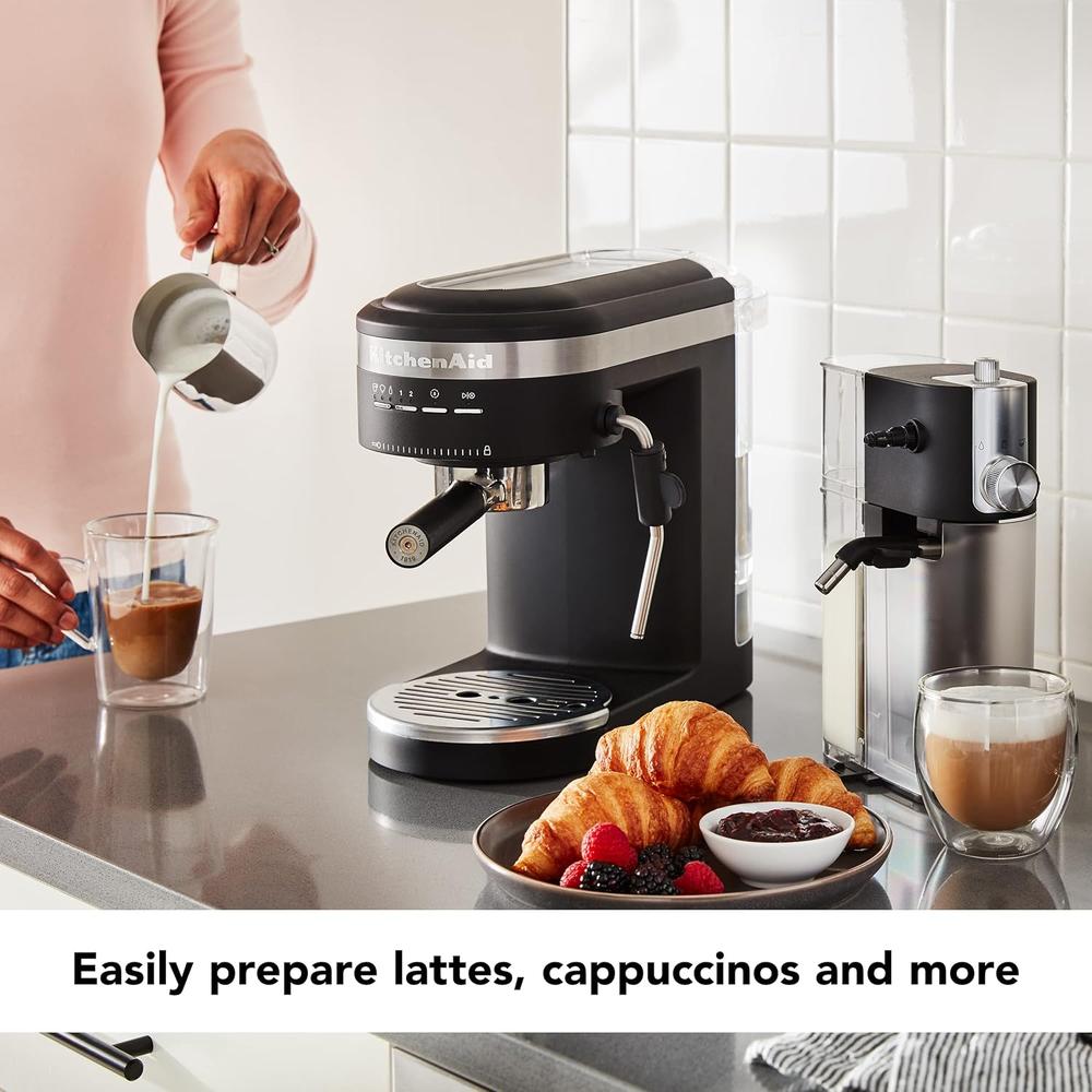 KITCHENAID, CAFETERA ESPRESSO CON ESPUMADOR DE LECHE AUTOMÁTICO NEGRO - 5