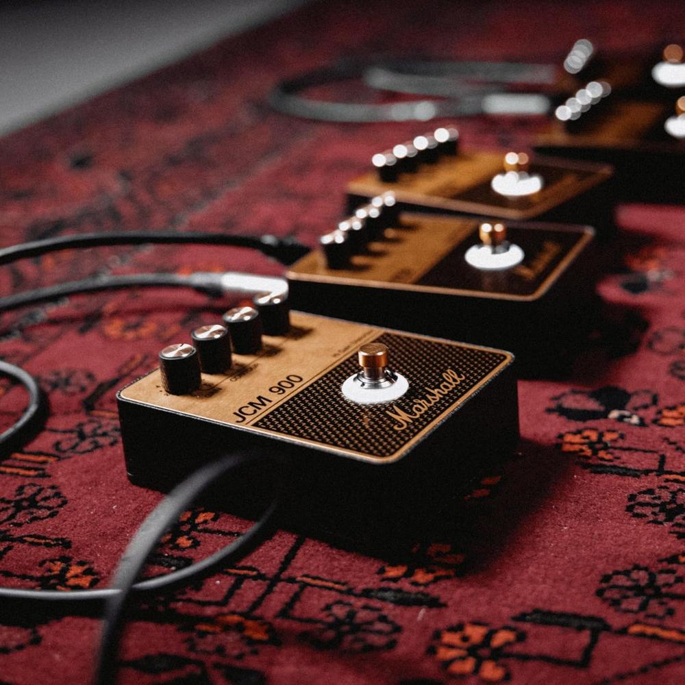 PEDAL DE EFECTO OVERDRIVE DISTORSIÓN JCM900 MARSHALL | NEGRO Y DORADO - 6