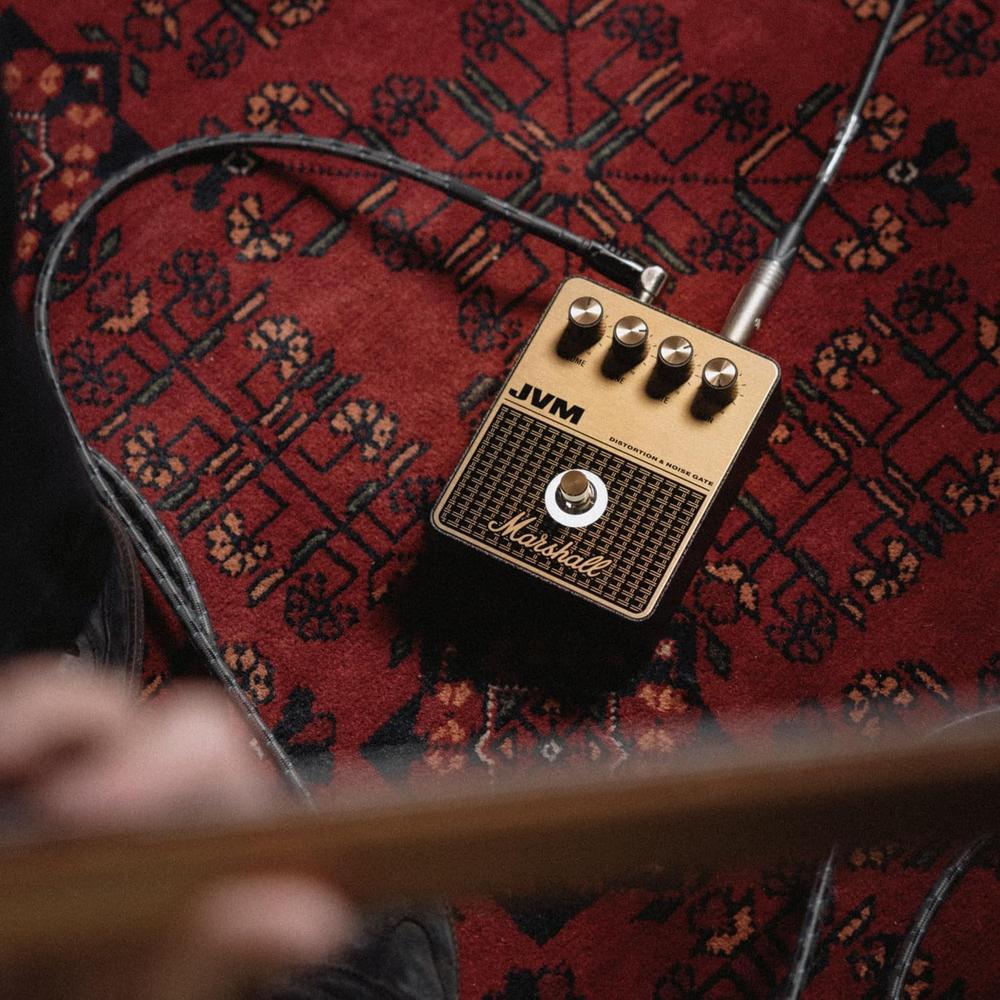 PEDAL DE EFECTO OVERDRIVE DISTORSIÓN JVM MARSHALL | NEGRO Y DORADO - 6