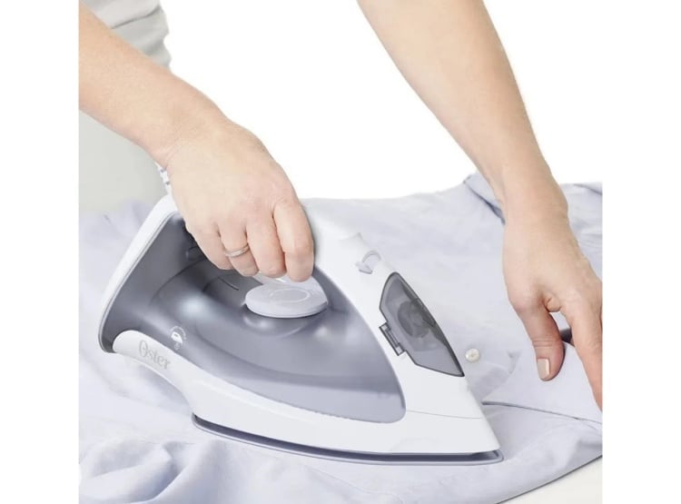 PLANCHA DE VAPOR LIGERA OSTER GCSTBS3802-053 - 4
