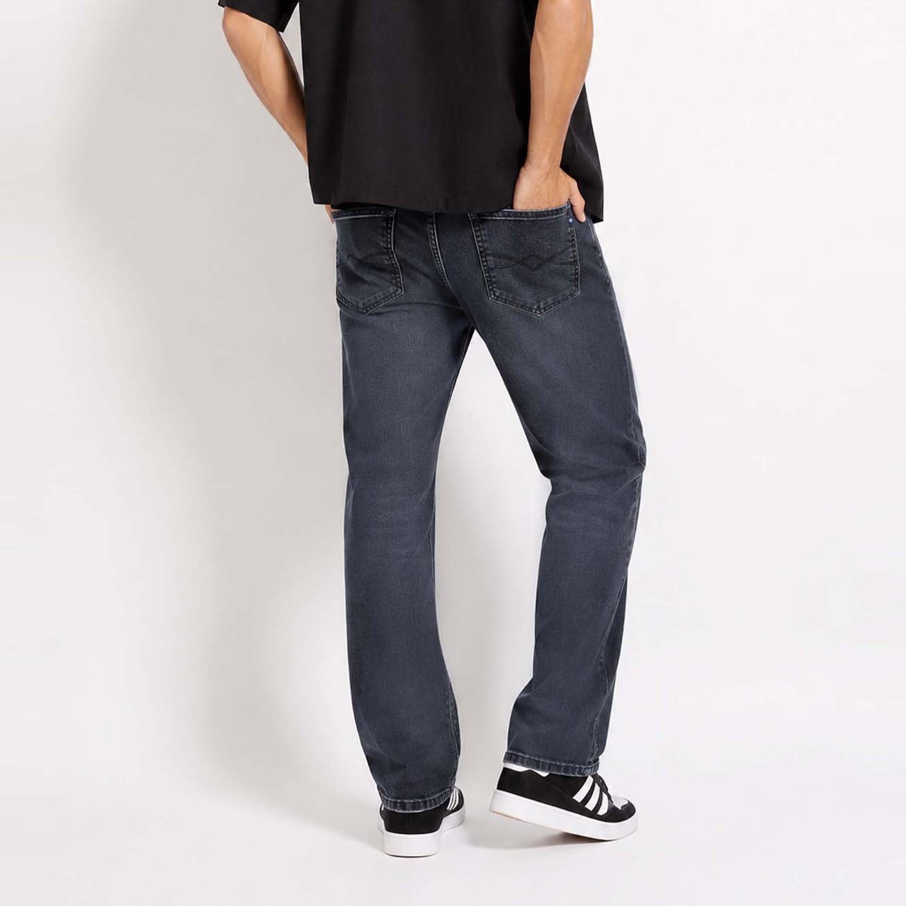 JEAN STRAIGHT PARA HOMBRE COTTONS JEANS BRUNO PETITE - 5