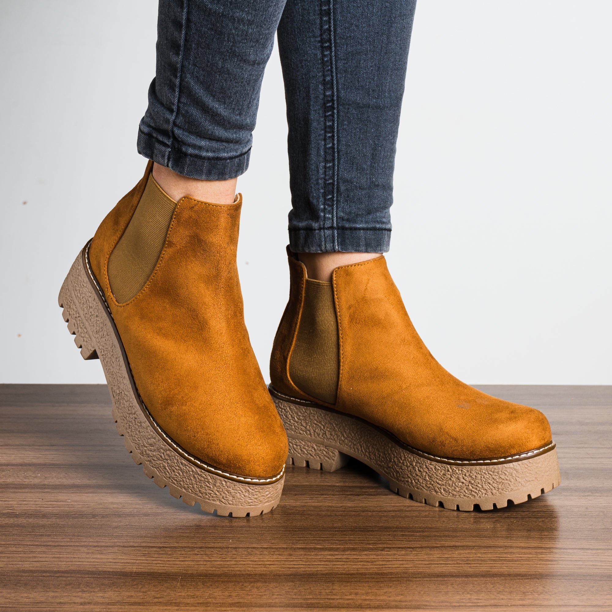 BOTINES MUJER NÉBULA CAMEL LUCKIA - 1