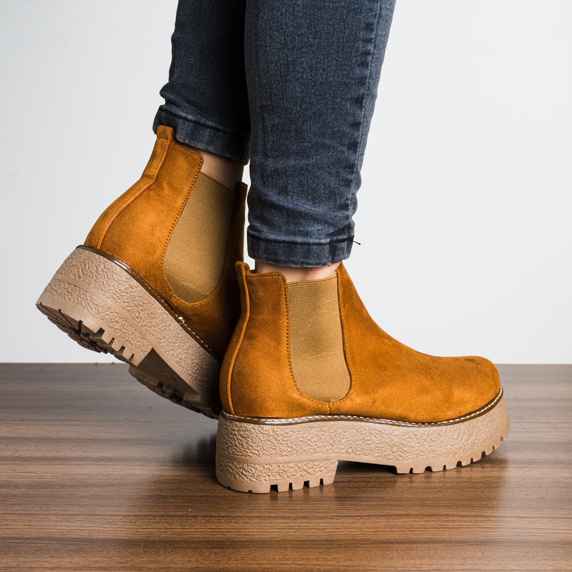 BOTINES MUJER NÉBULA CAMEL LUCKIA - 3