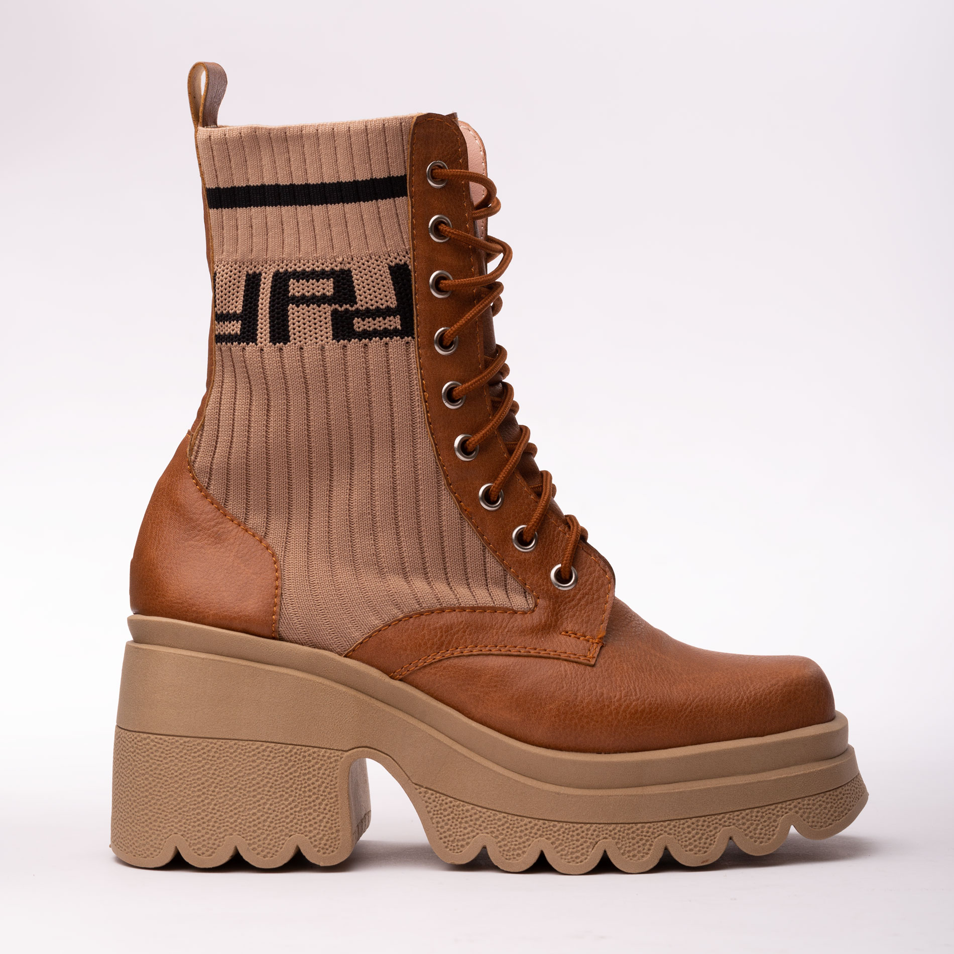 BOTAS MUJER NÉBULA CAFÉ TAMOW
