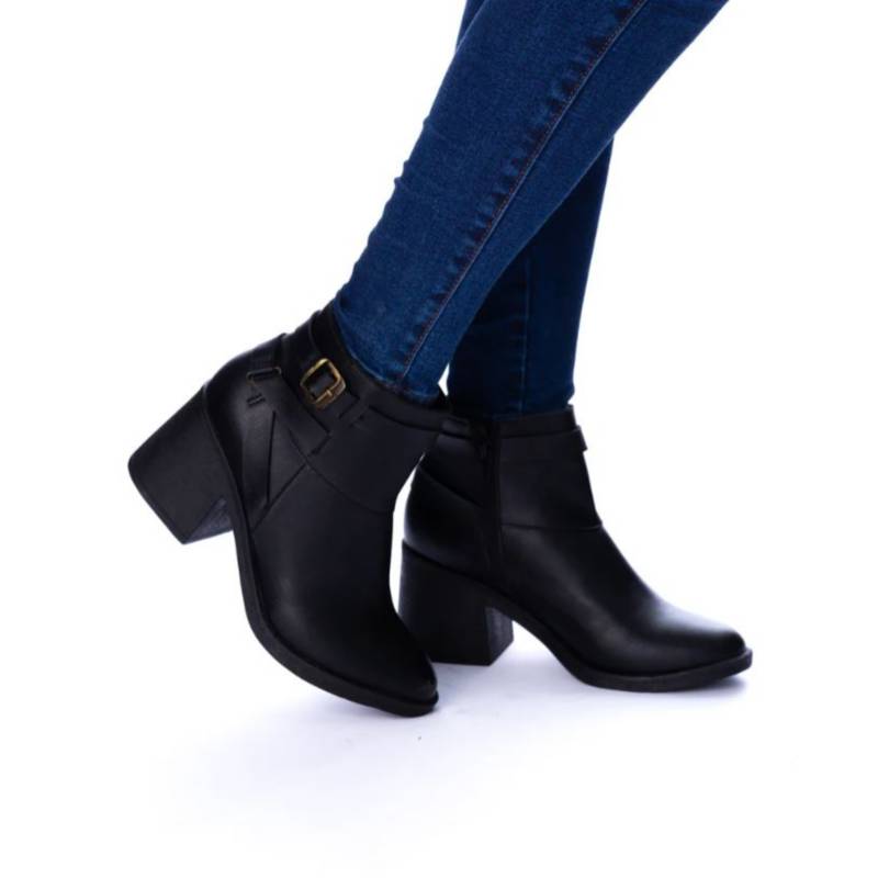 BOTAS MUJER NÉBULA NEGRO AREGUA - 1