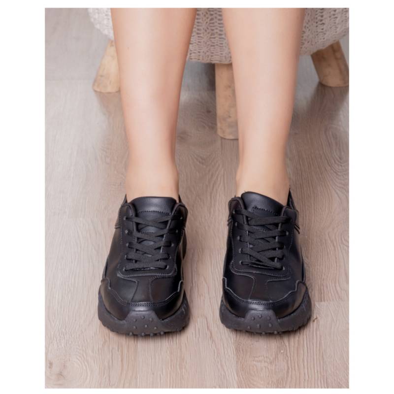 ZAPATILLA MOLDAVIA - NEGRO - 5