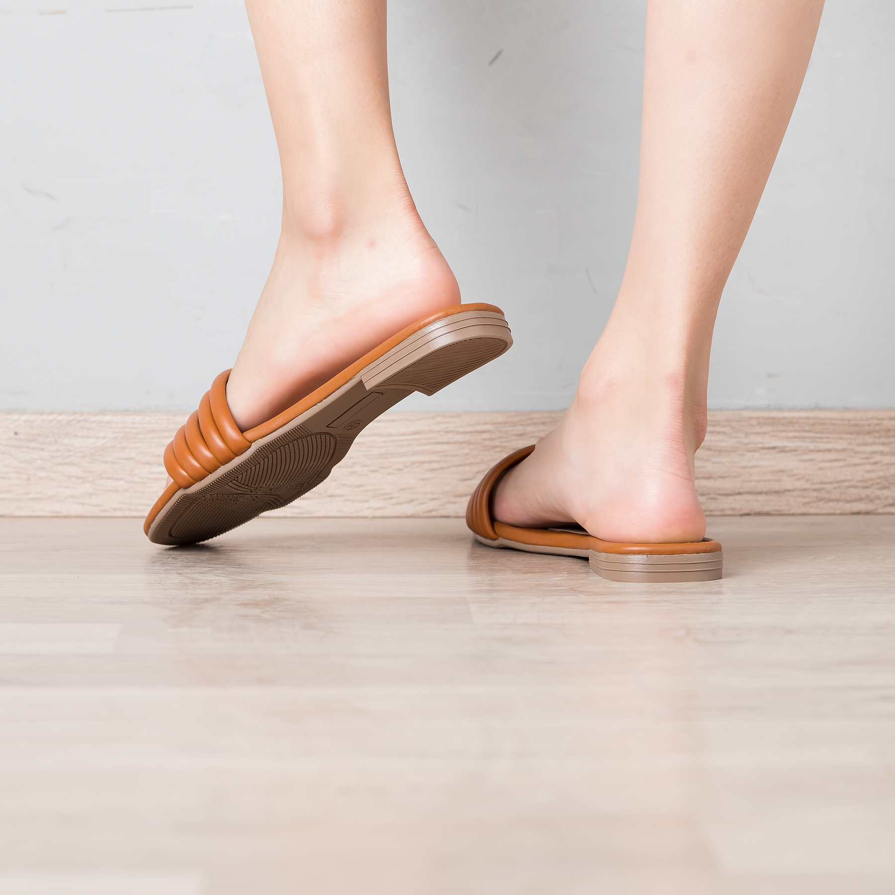 SANDALIAS MUJER NÉBULA CAMEL ROLLER - 6