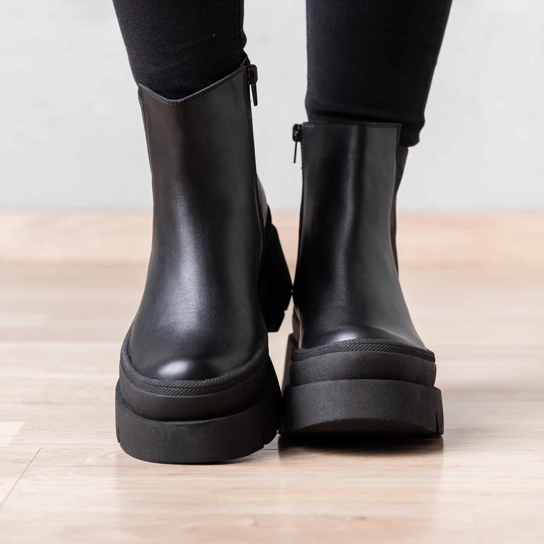BOTAS MUJER NÉBULA NEGRO FISHERT - 5