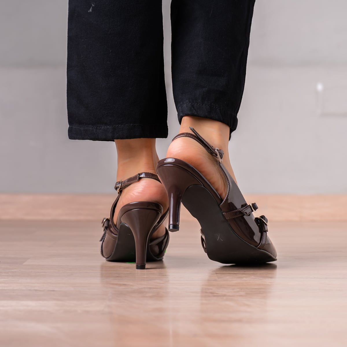 STILETTO NUMARIAH - NÉBULA - MARRÓN - 6