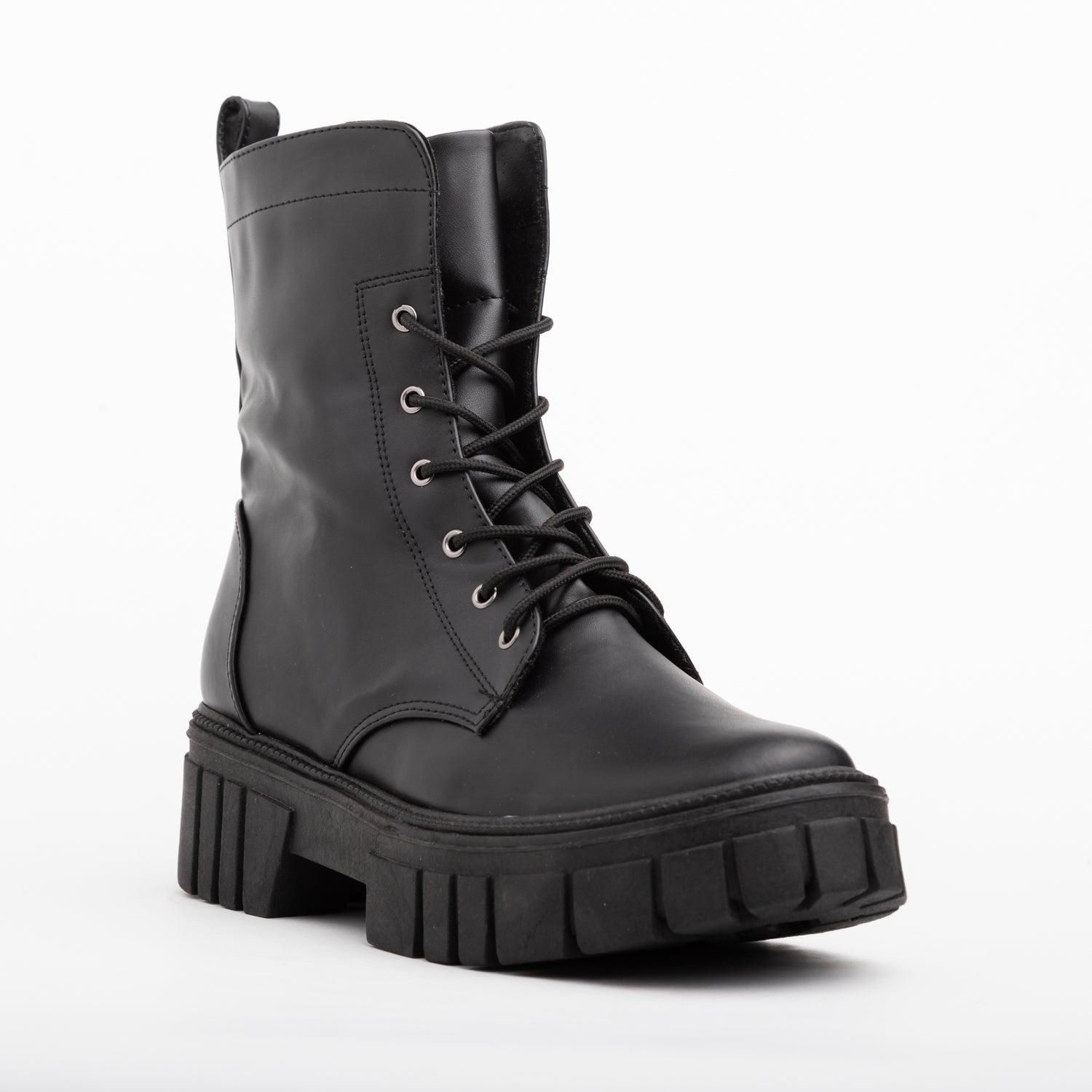 BOTAS MUJER TAVAI NEGRO LABRADO - 5