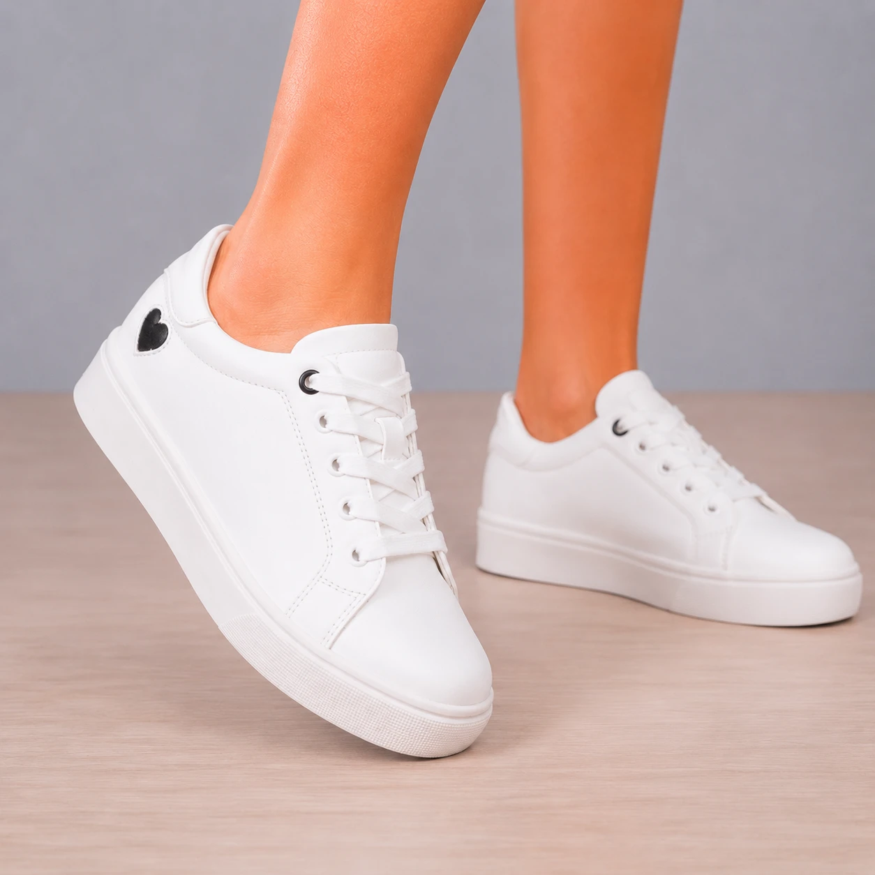 ZAPATILLAS URBANAS MUJER AREZZO BLANCO CORAZÓN DORADO - 2