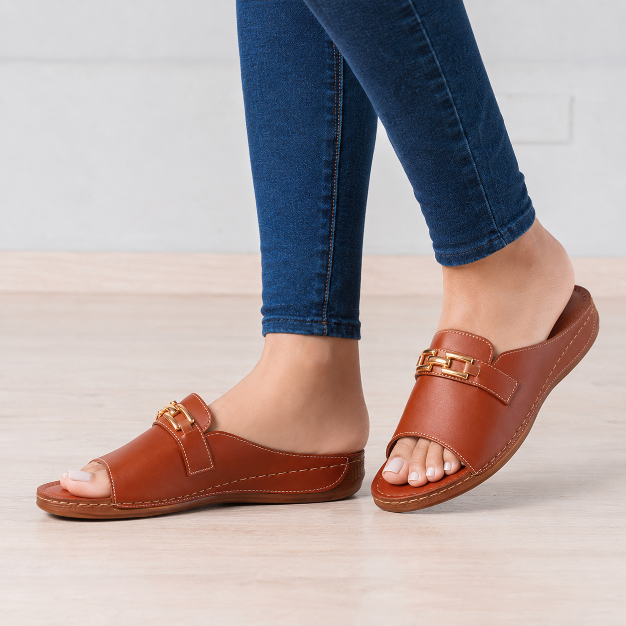SANDALIAS CASUALES MUJER KARKER MARRON - 1