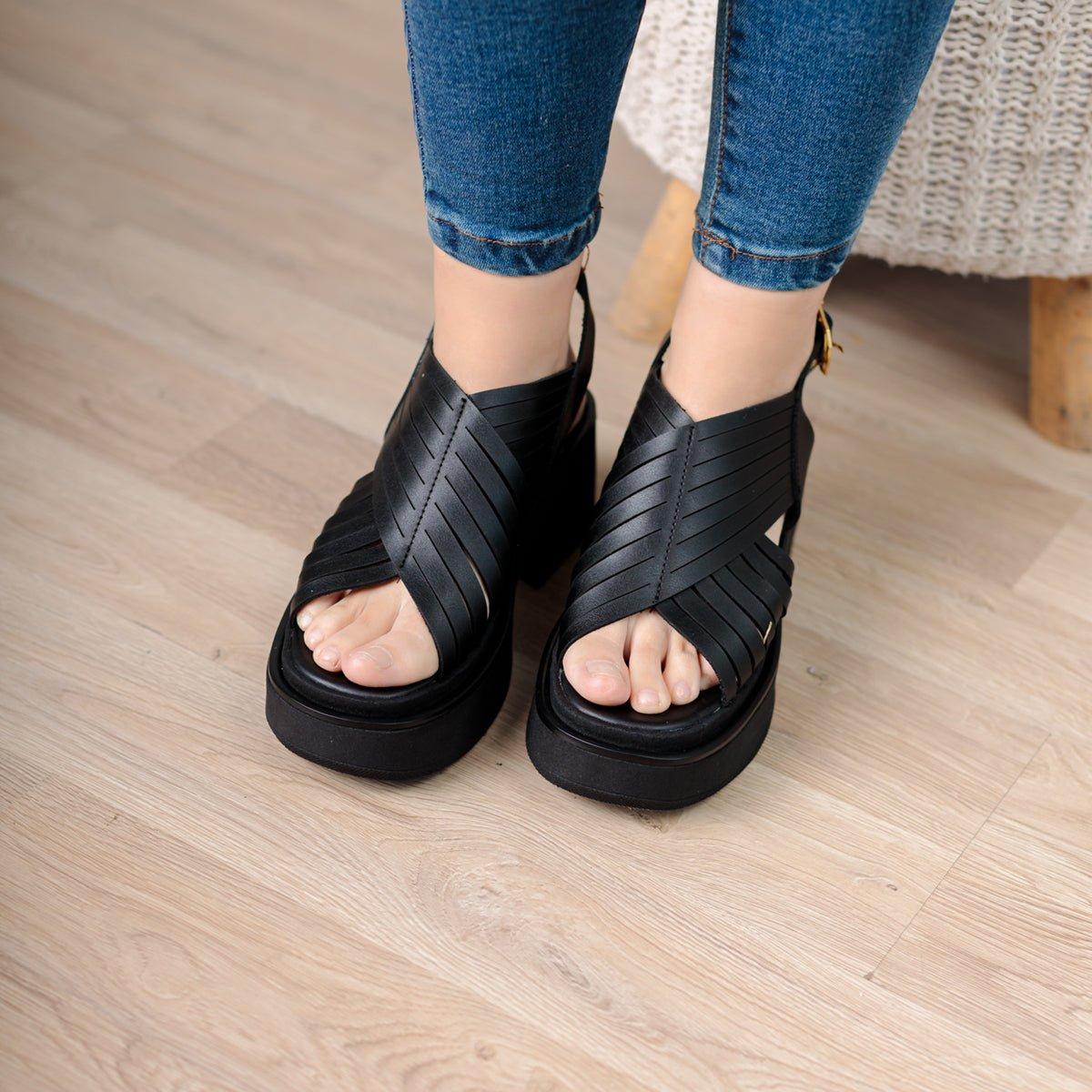 SANDALIAS CASUALES MUJER BRENTONI NEGRO - 2