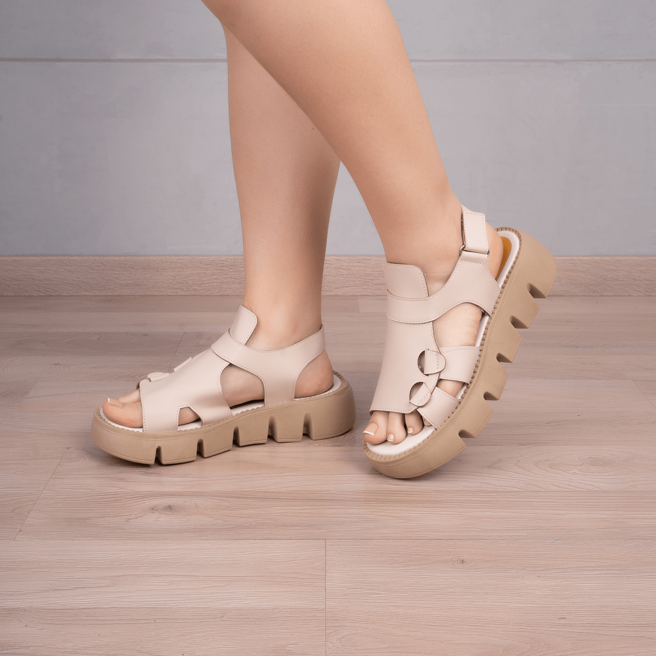SANDALIAS CASUALES MUJER BISAU NUDE - 1