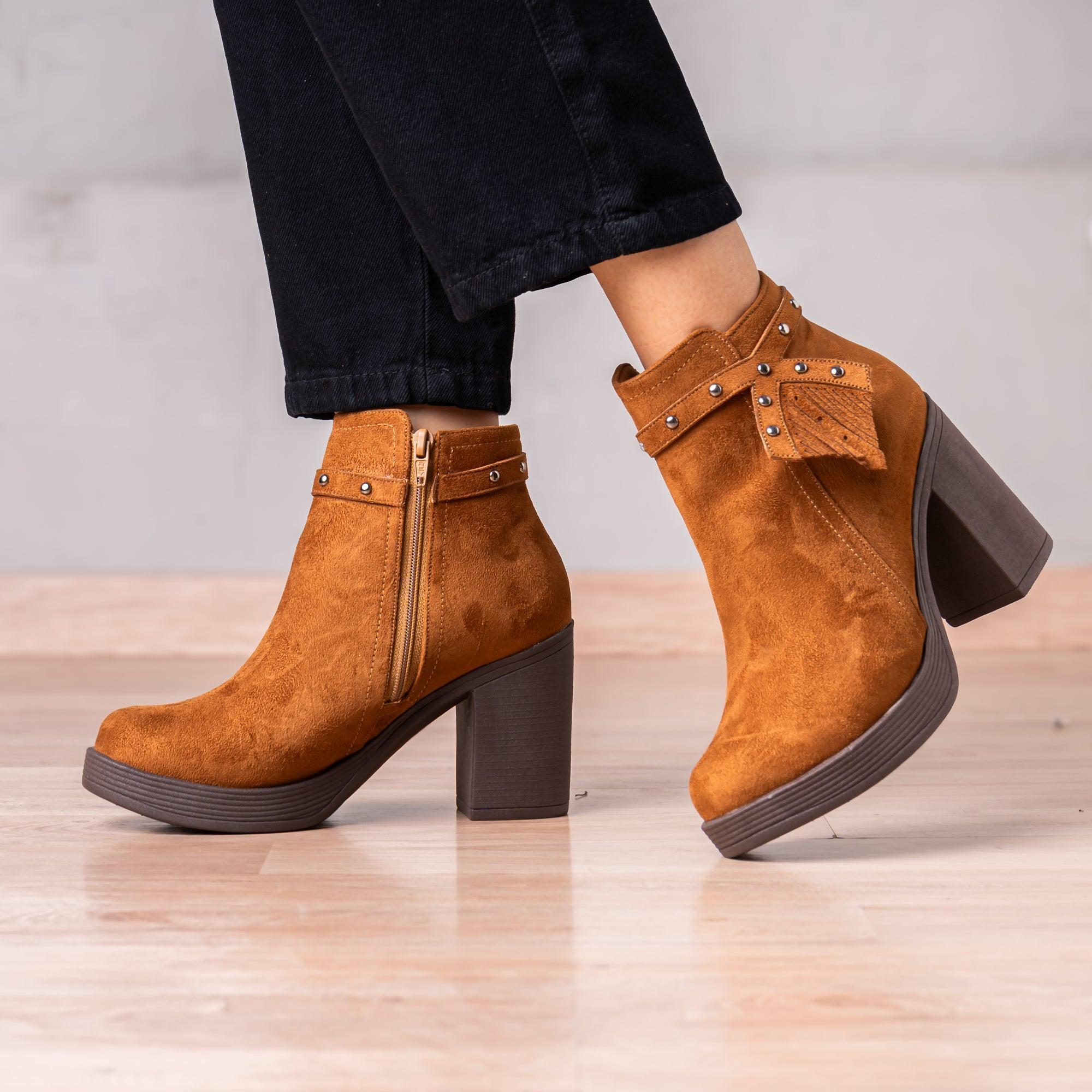BOTINES MUJER CHENDA CAMEL GAMUZA - 1