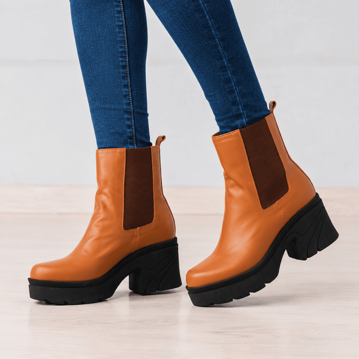 BOTAS MUJER RUSE CAMEL - 3