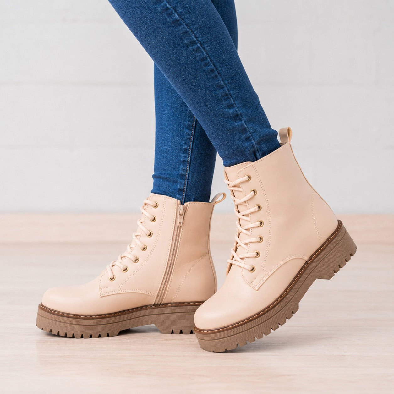 BOTAS MUJER BADO BEIGE - 1