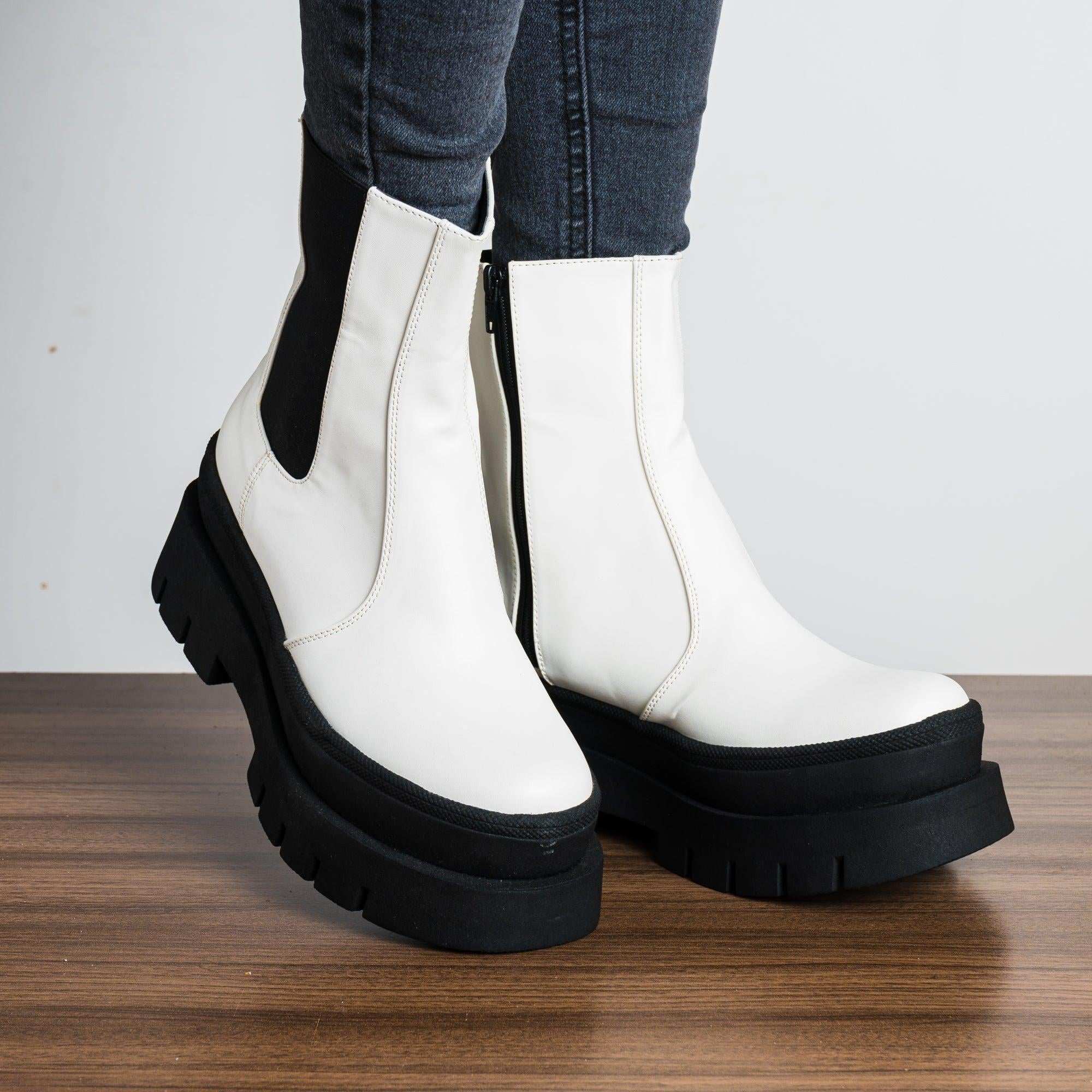 BOTAS MUJER FISHERT 2.0 NEGRO - 1