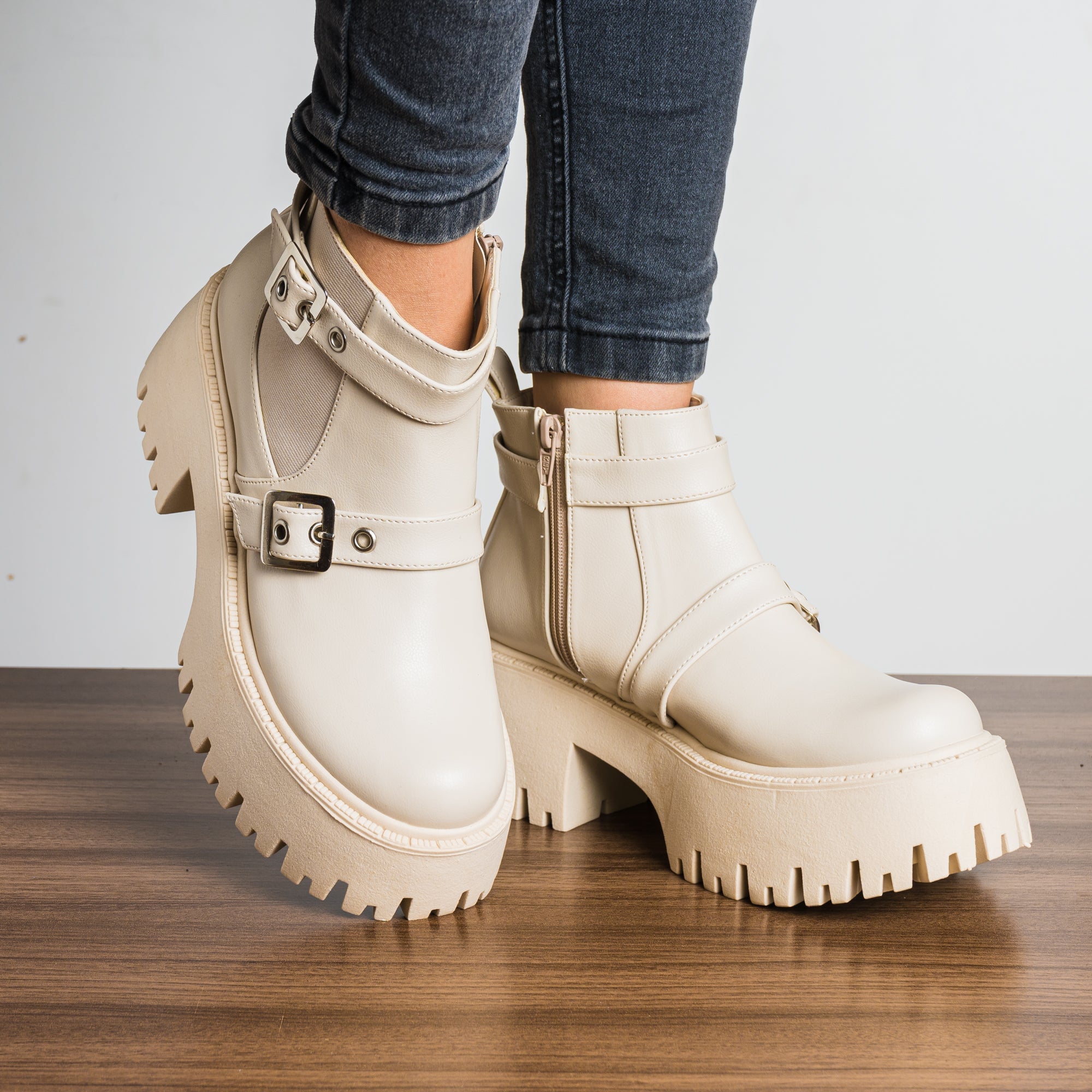 BOTAS MUJER ALIZE NUDE - 1