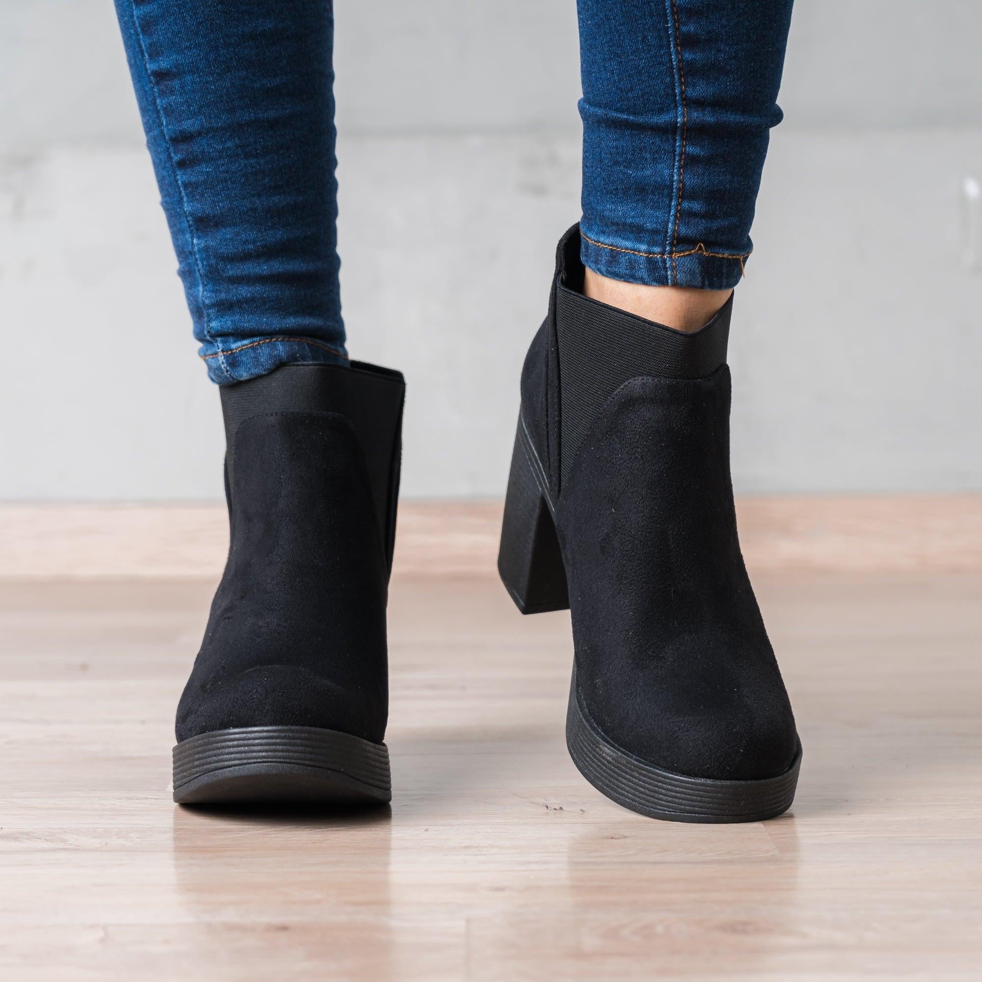 BOTINES MUJER UIV NEGRO - 2