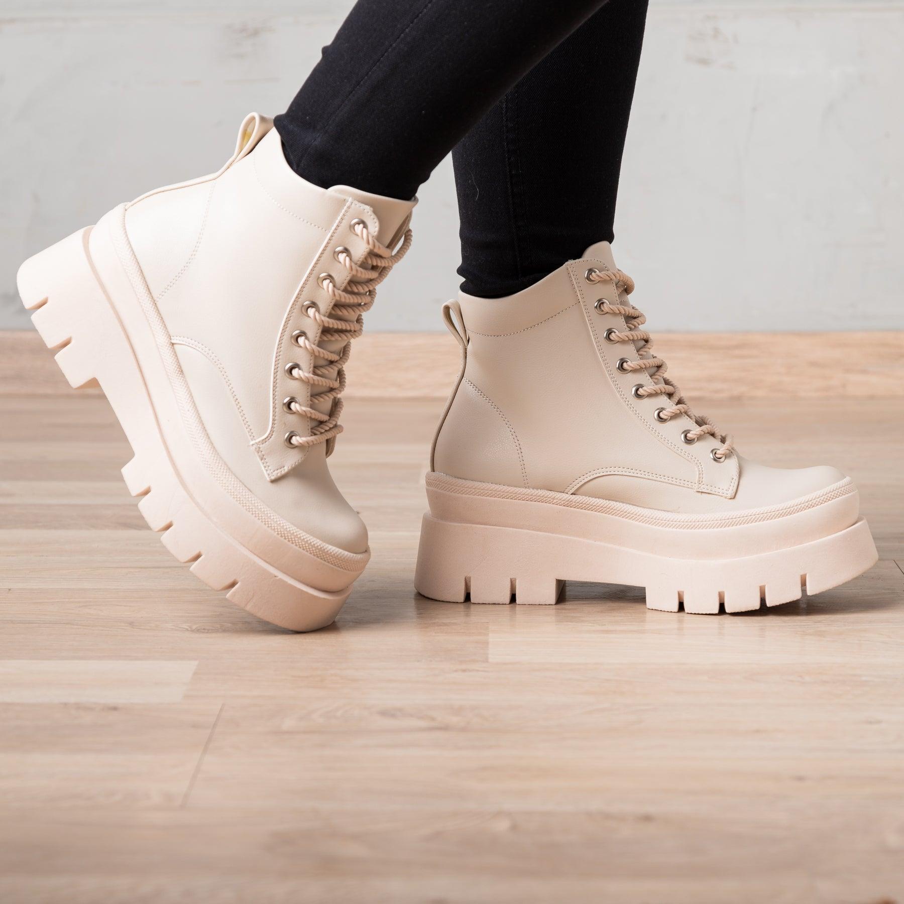 BOTAS MUJER PLAKYT NUDE - 1