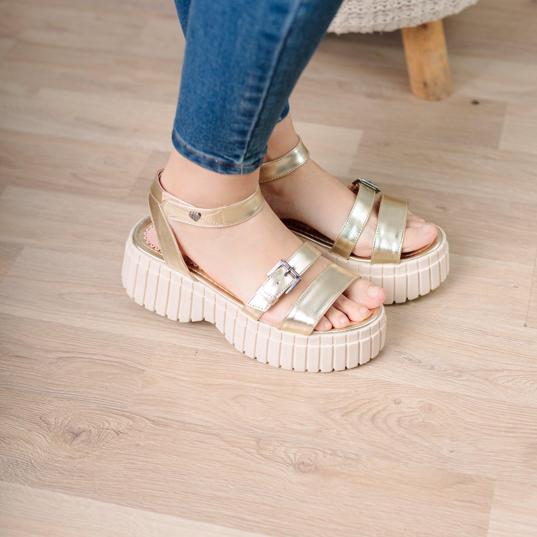 SANDALIAS CASUALES MUJER BRANA DORADO - 1