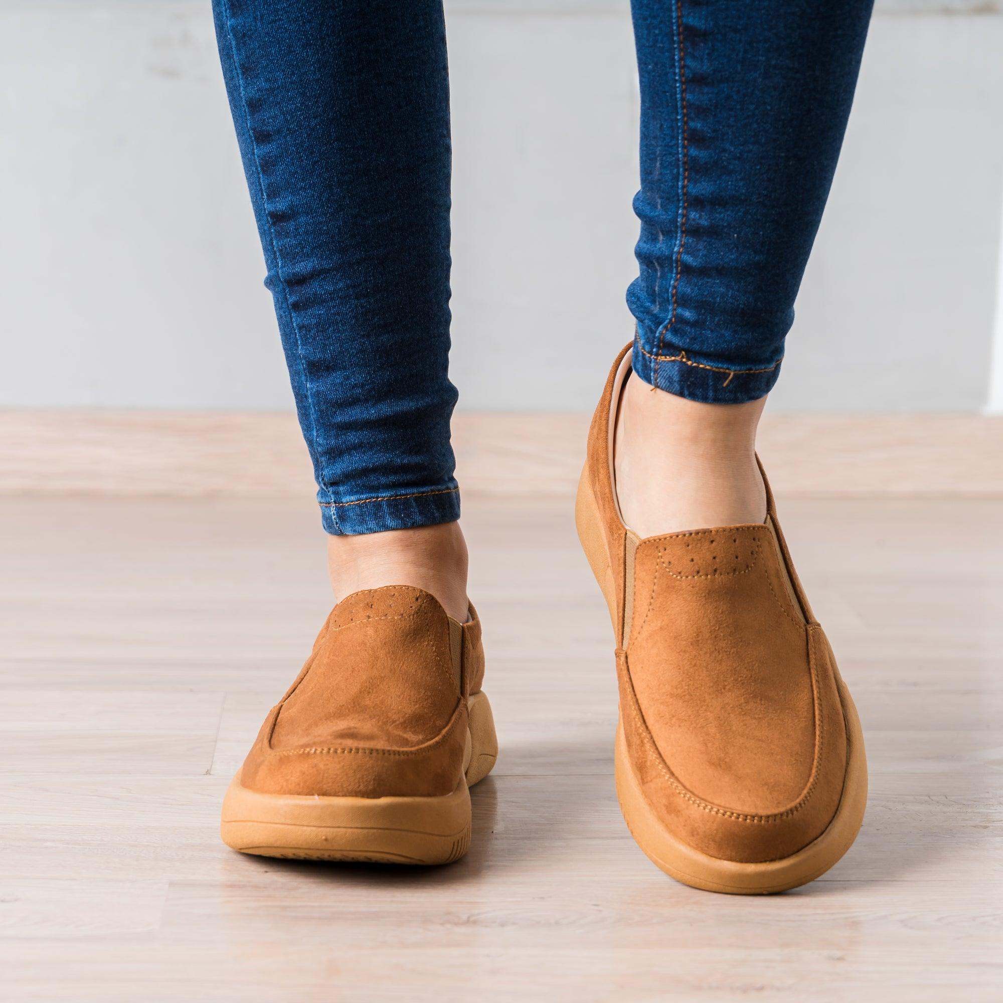 MOCASINES MUJER KARIHA CAMEL - 2