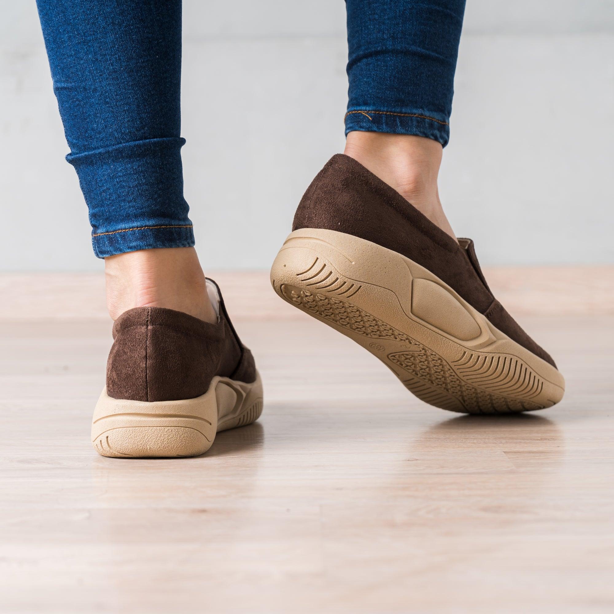 MOCASINES MUJER KARIHA MARRÓN - 3