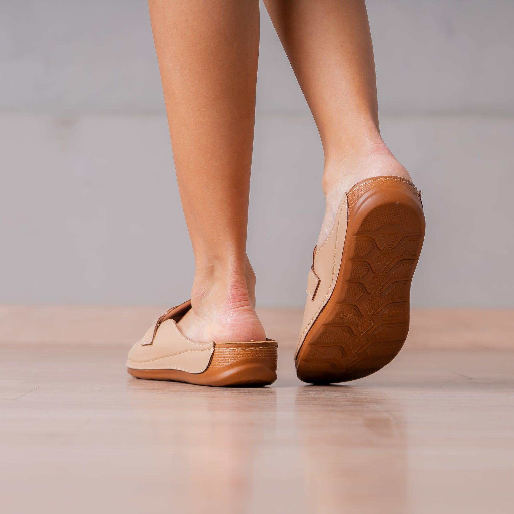 SANDALIAS CASUALES MUJER KARKER BEIGE - 3