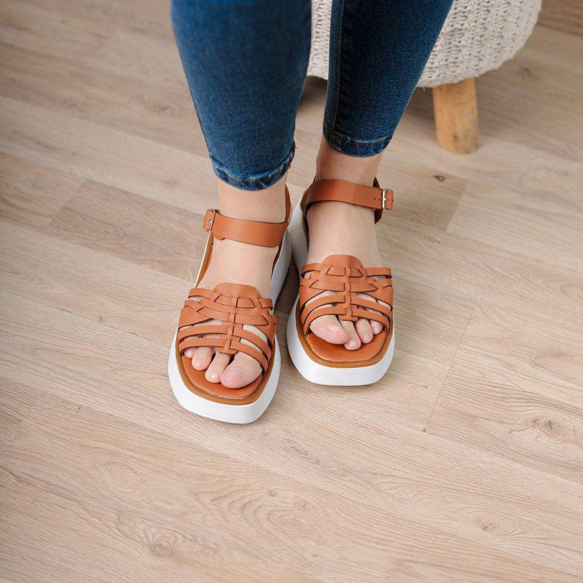 SANDALIAS CASUALES MUJER NURIAH CAMEL - 2
