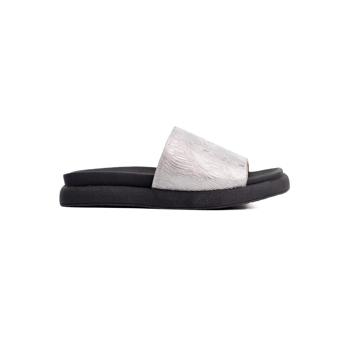 SANDALIAS CASUALES MUJER BOGGHI PLATEADO - 4