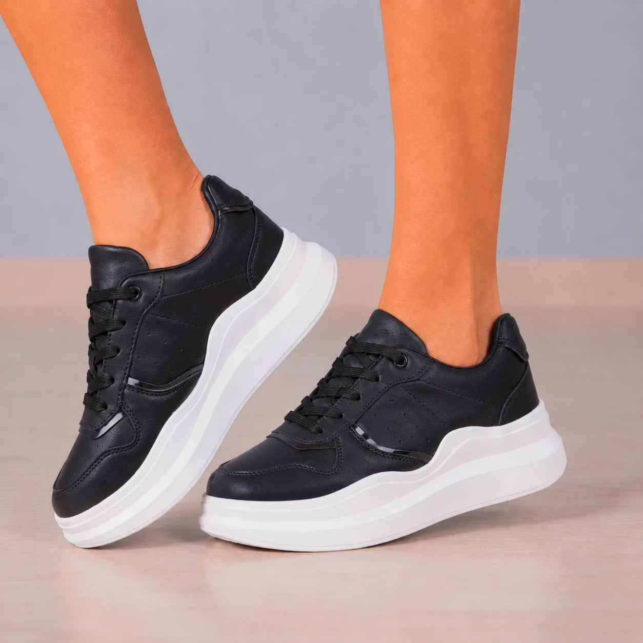ZAPATILLAS URBANAS MUJER SAN BLAS NEGRO - 1
