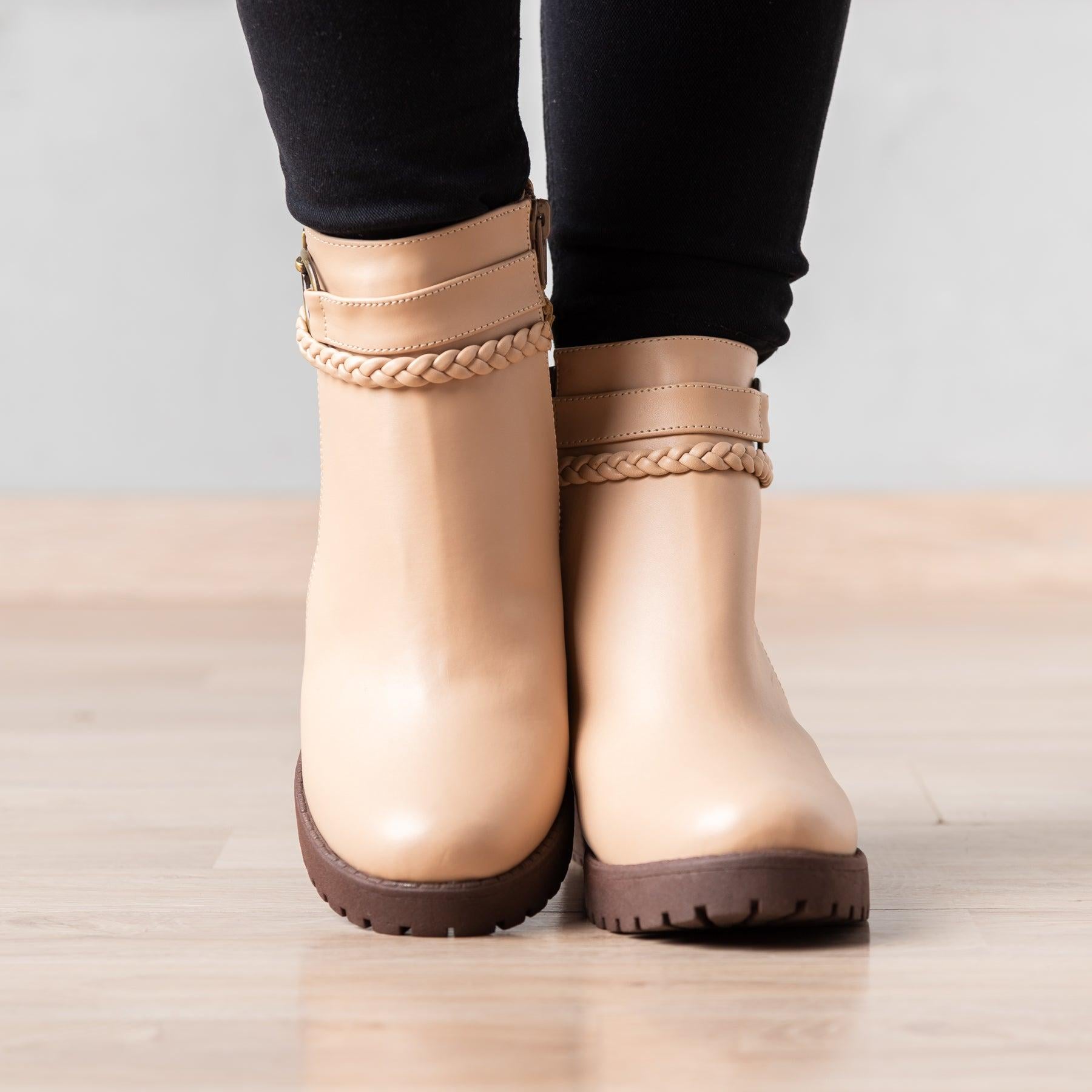 BOTAS MUJER ROBLUX NUDE - 2