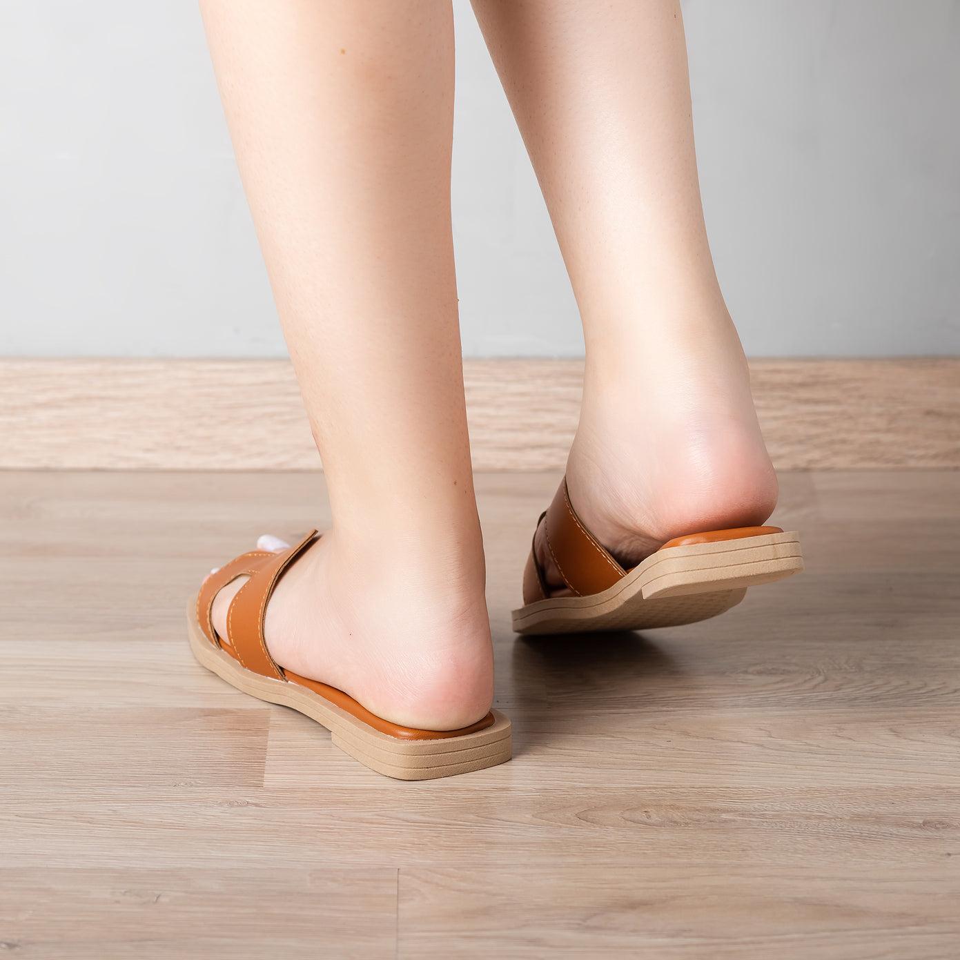SANDALIAS CASUALES MUJER HORUS CAMEL - 3