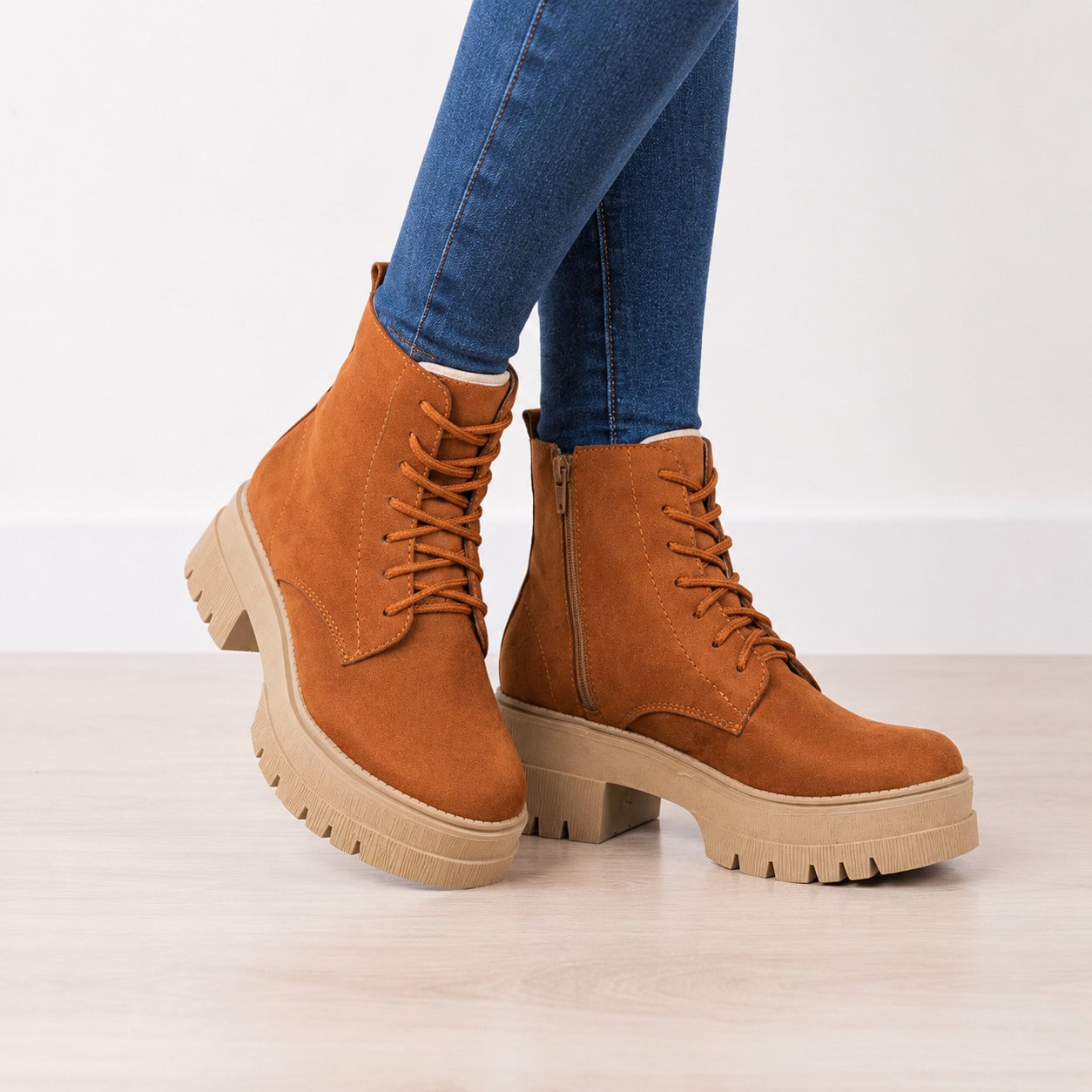 BOTAS MUJER SAN LORENZO CAMEL GAMUZA - 1