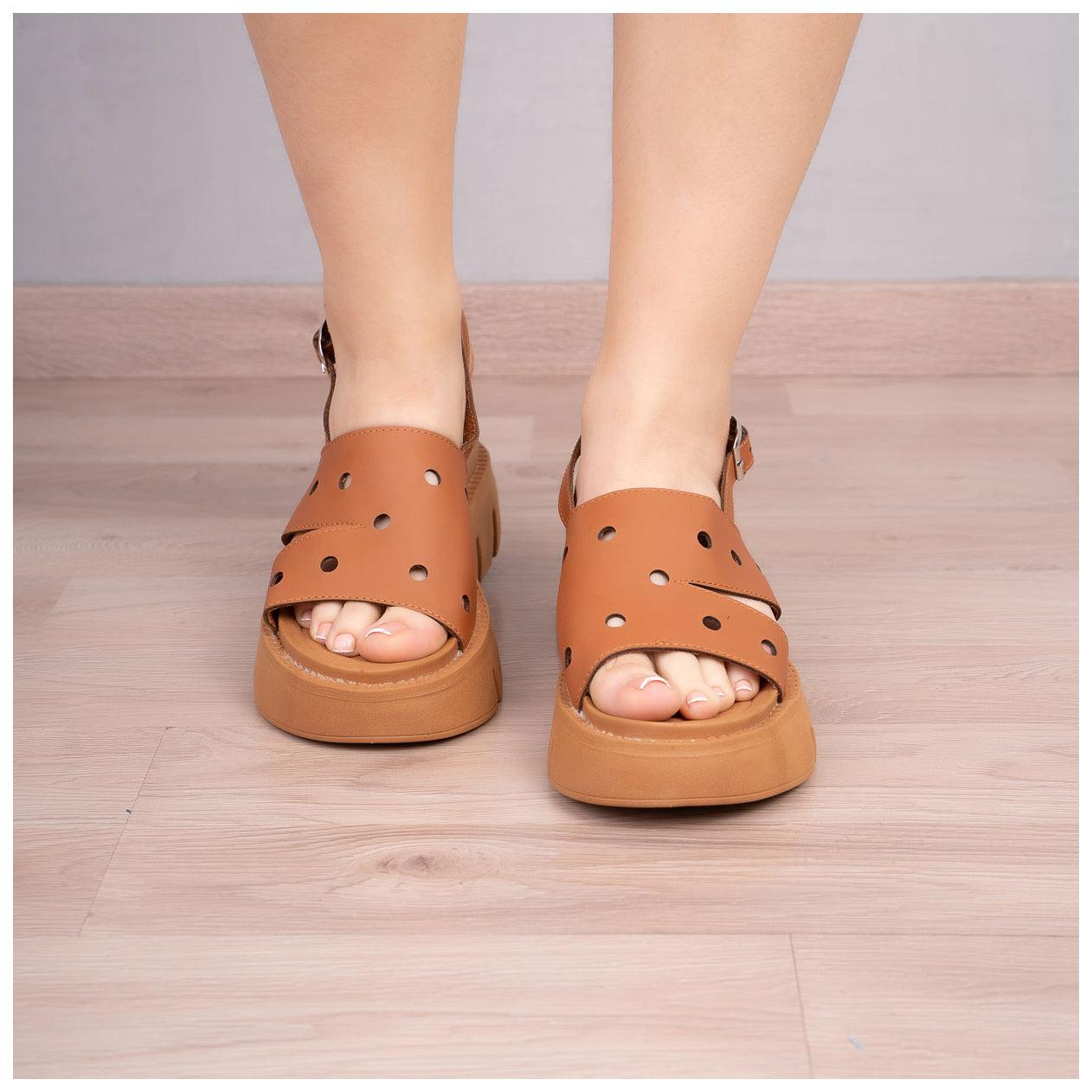 SANDALIAS CASUALES MUJER CARTAGO CAMEL - 2