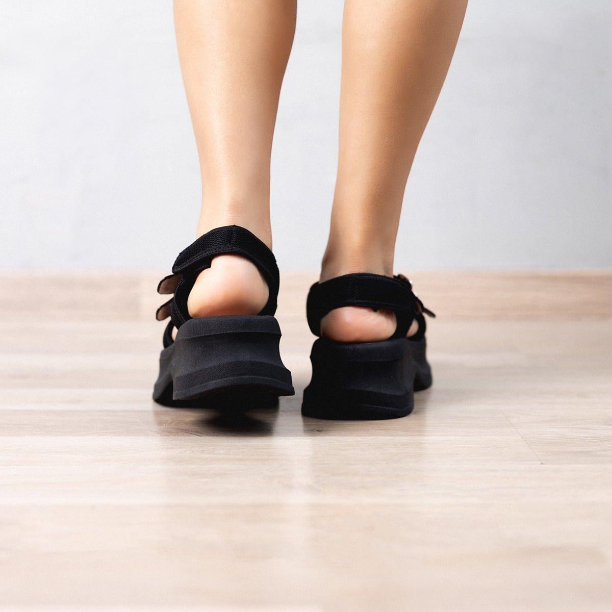 SANDALIAS CASUALES MUJER GORAN NEGRO - 3