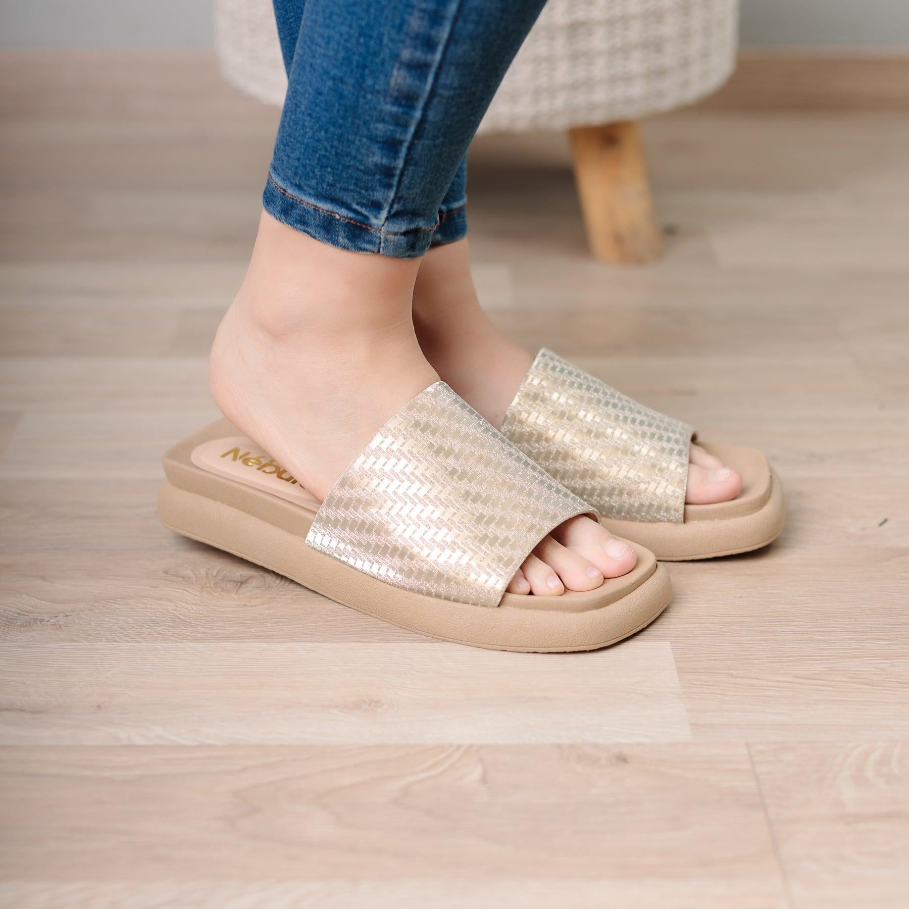SANDALIAS CASUALES MUJER BOGGHI DORADO - 1