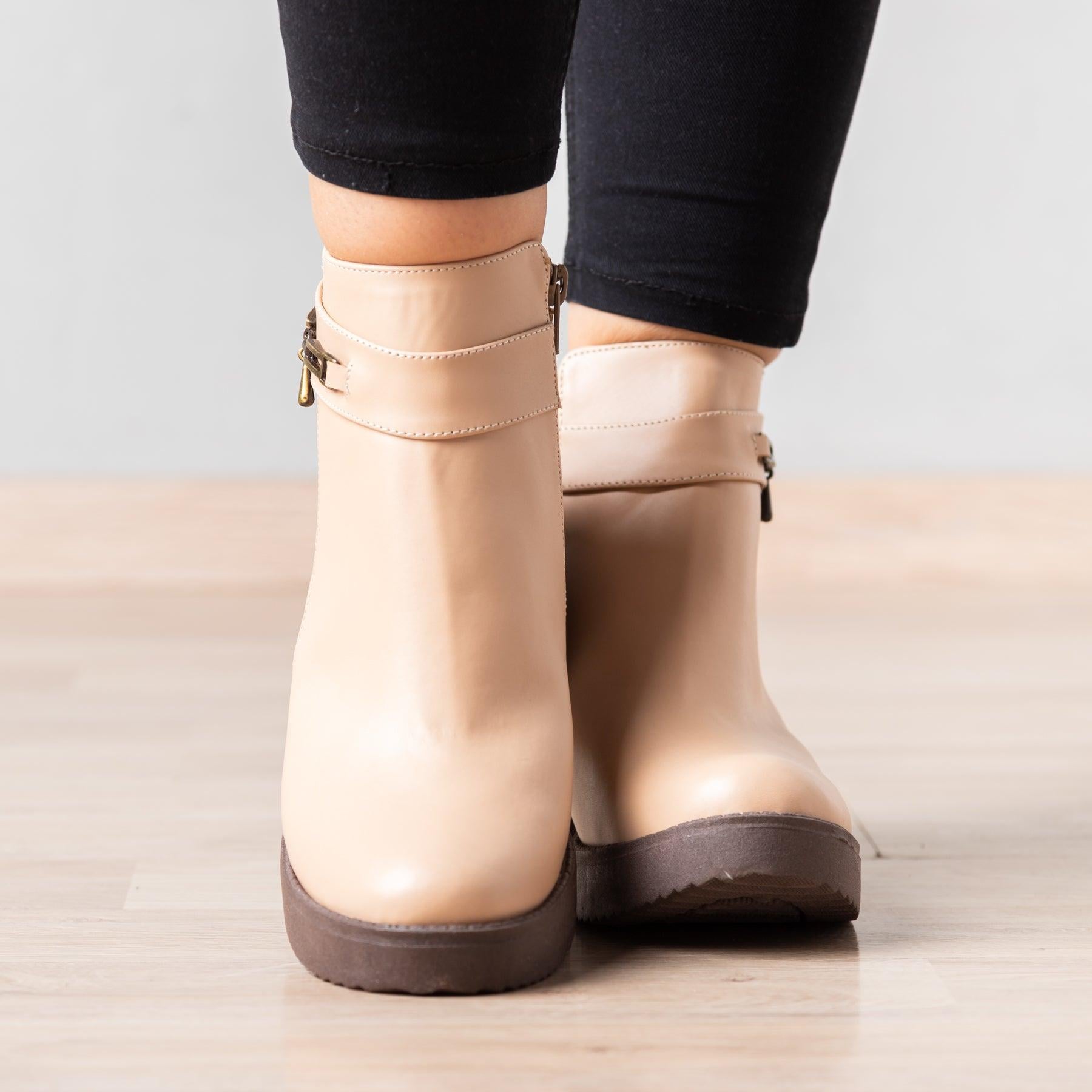 BOTAS MUJER SANTICZ NUDE - 2